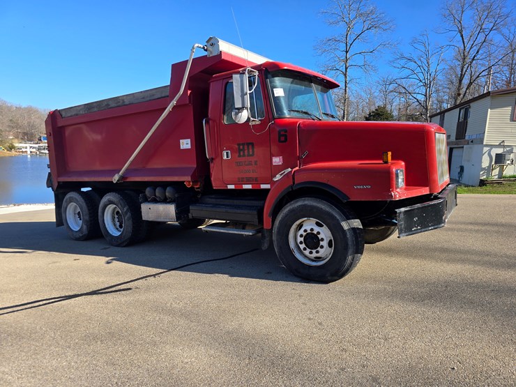 1999-cummins-m11-image-24