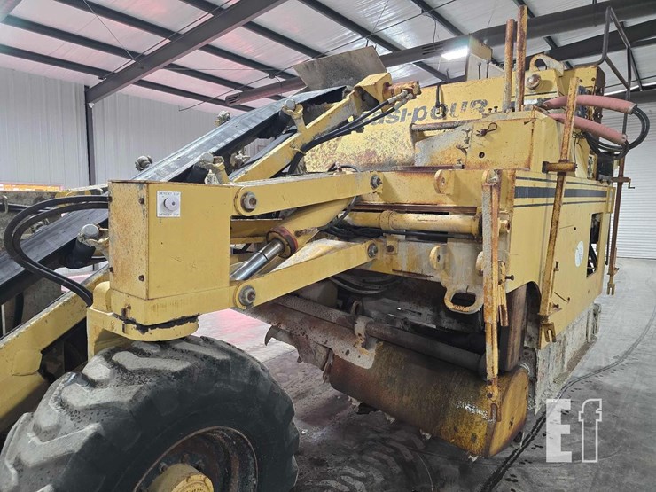 easi-pour compact curb-&-gutter-paver-image-19