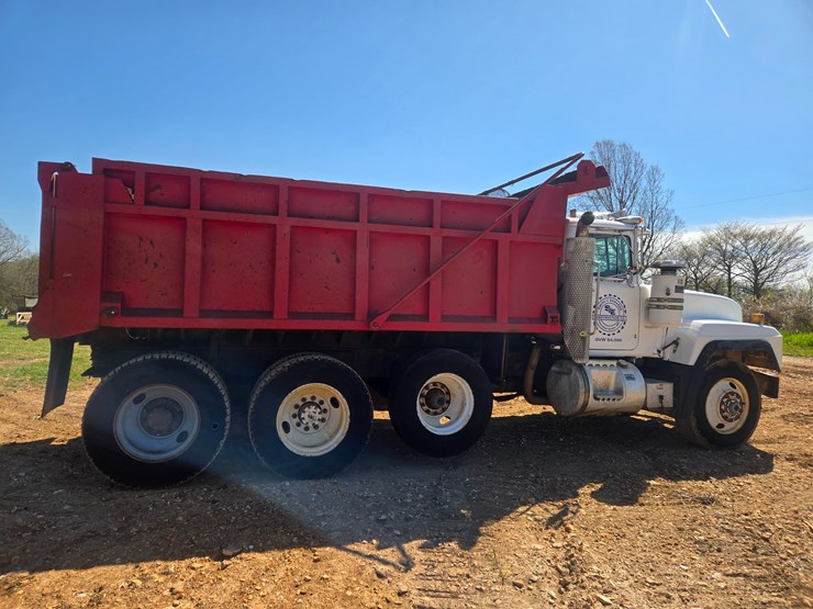 1998-mack-rd688s-image-19