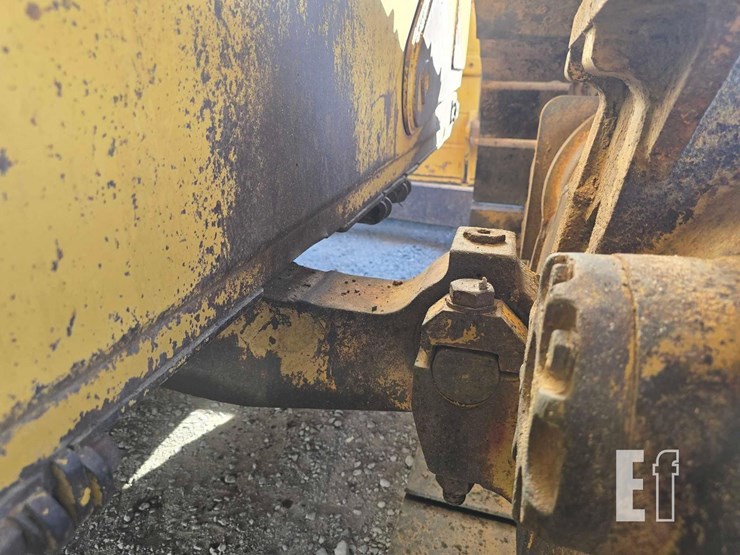 2006-caterpillar-d6r-xl-iii-image-29