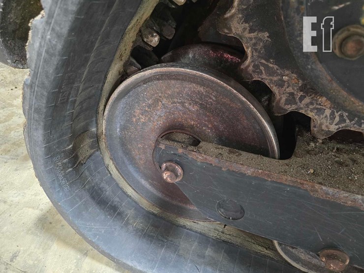 2021-jcb-3ts-8t-image-31