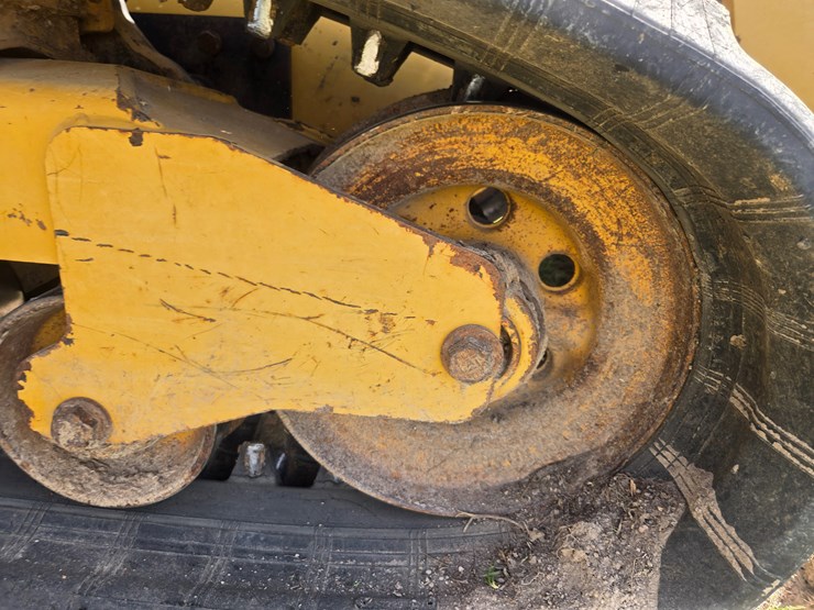 2018-caterpillar-299d2-image-54