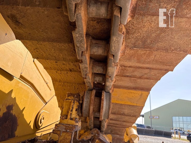 2016-caterpillar-d6t-lgp-image-44