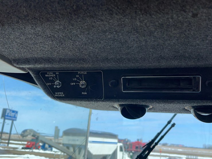 versatile-936-image-77