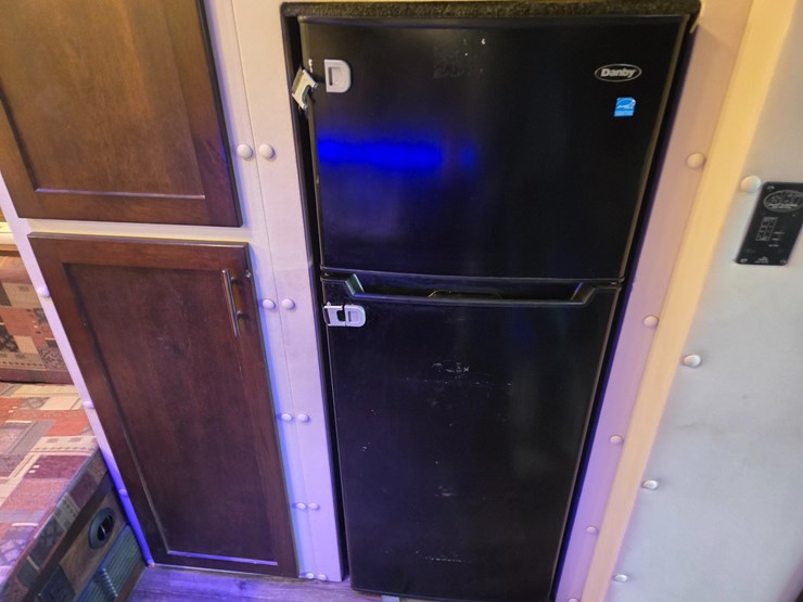 2017-western-star-5700xe-image-82