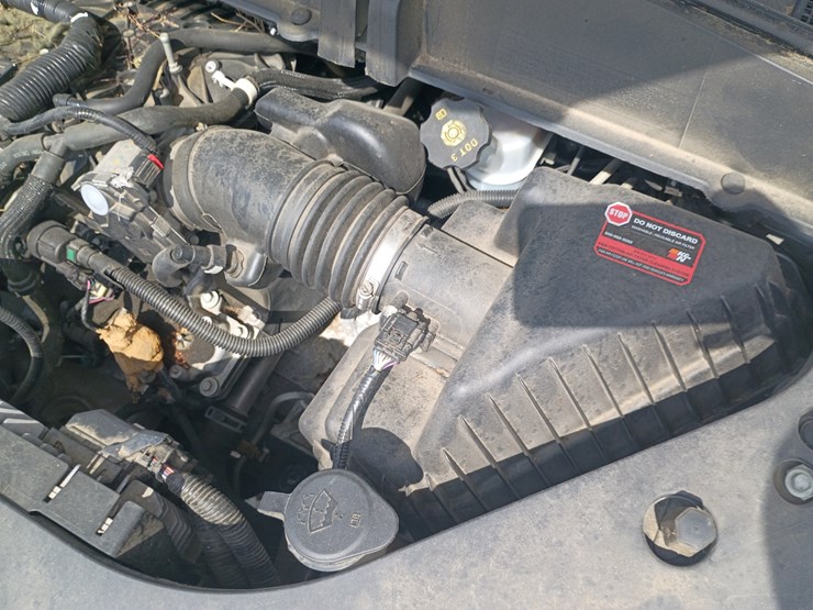 2017-gmc-acadia-image-21