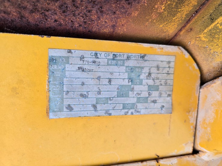 1971-deere-570a-image-90
