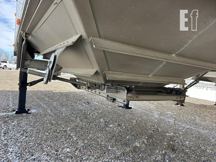 2009-wilson-grain-trailer-image-37