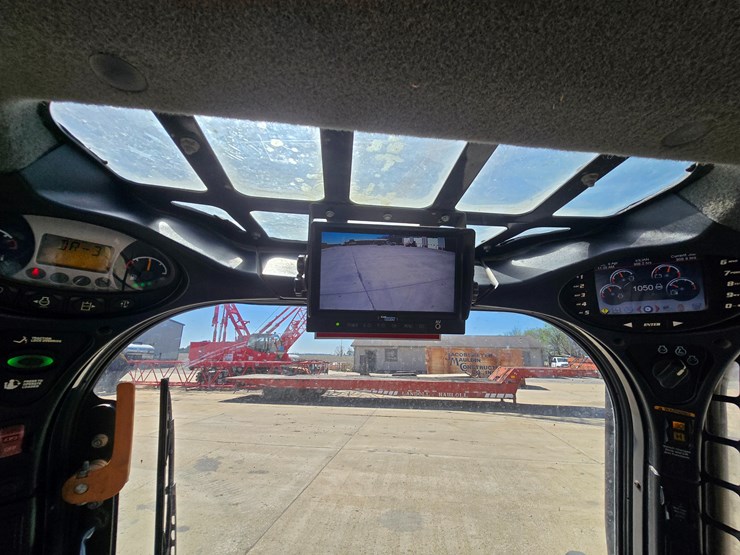 2020-bobcat-t770-image-42