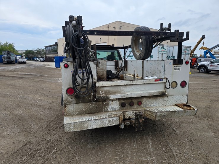 2000-ford-2000-image-12