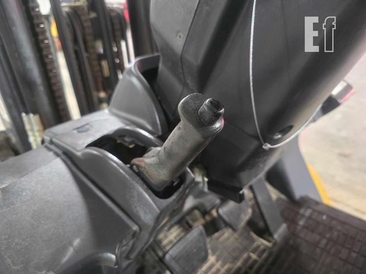 2019-caterpillar-gp25n-image-16