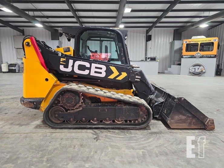 jcb-3ts-8t-image-6