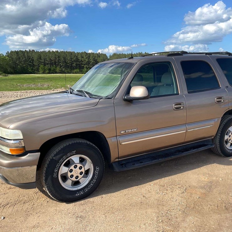 2003 CHEVROLET TAHOE LT