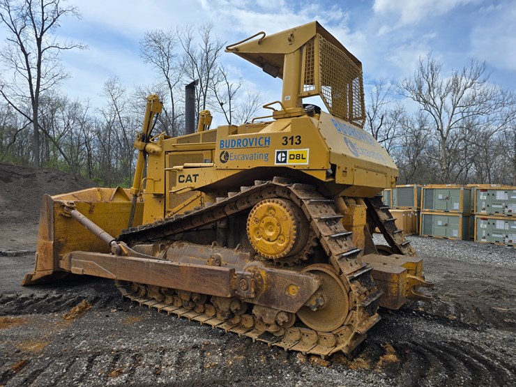 1970-caterpillar-d8l-image-8