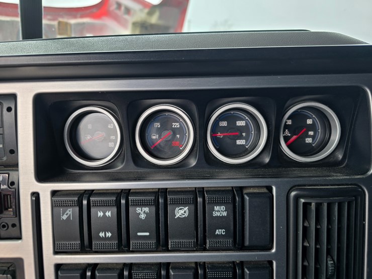 #22592-•-2019-mack-anthem-sleeper-truck-image-50