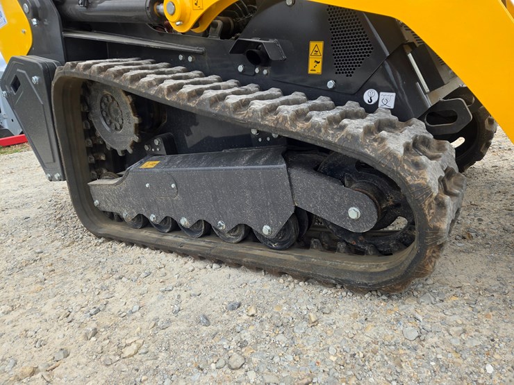 2023-new-holland-c314-image-44