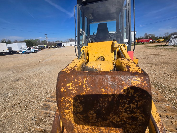 2004-deere-755c-image-82