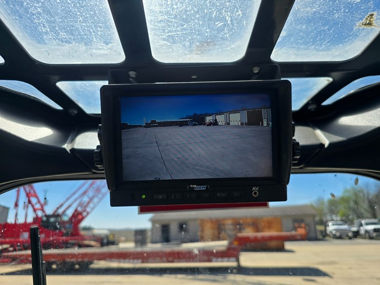 2020-bobcat-t770-image-58