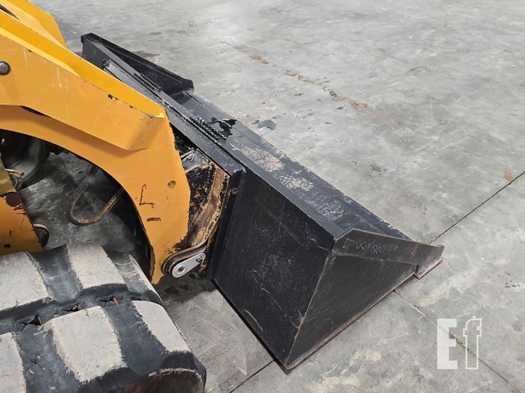 2022-caterpillar-289d3-image-11