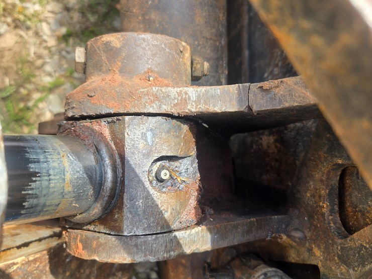 2010-bobcat-t650-image-72