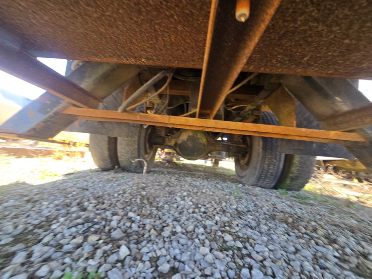 1997-ford-f700-image-64