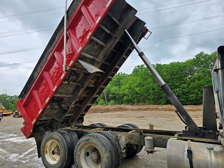 1994-mack-ch613-image-79