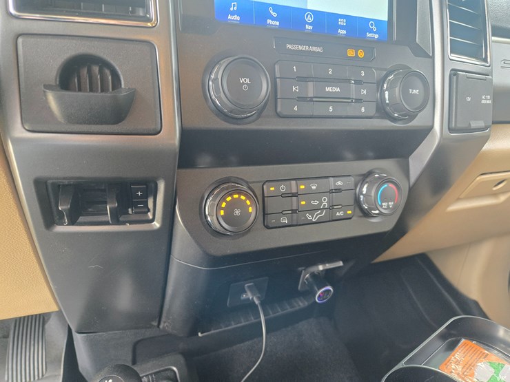 2020-ford-f550-image-86