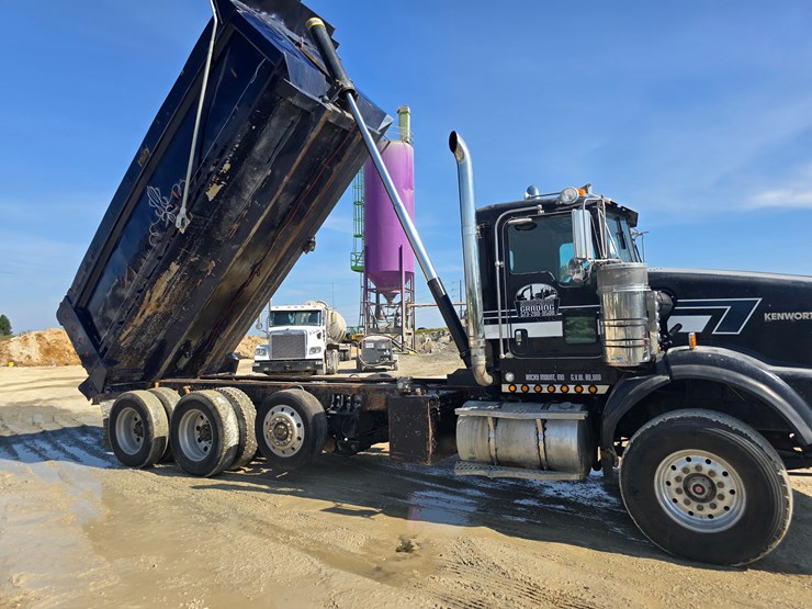 #21305-•-2003-kenworth-dump-truck-image-74