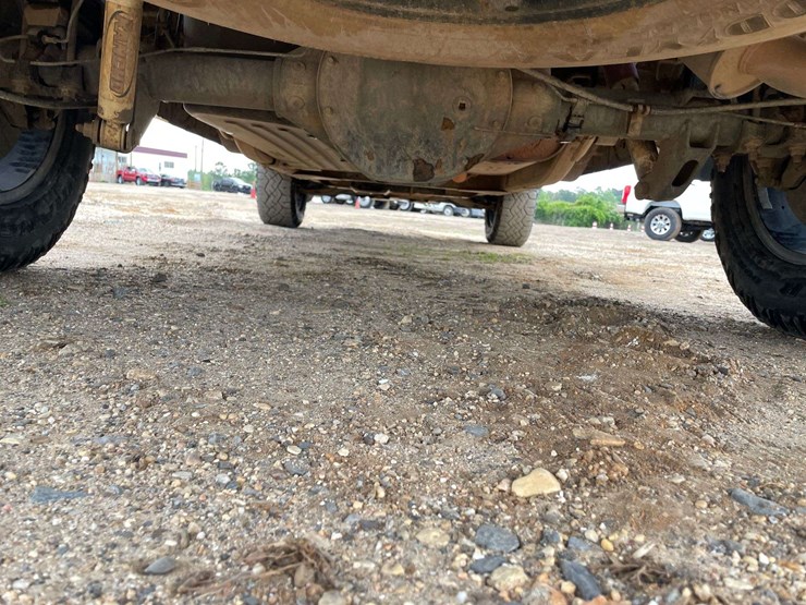 2015-gmc-sierra-1500-image-24