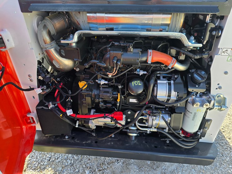 2026-bobcat-t770-image-34