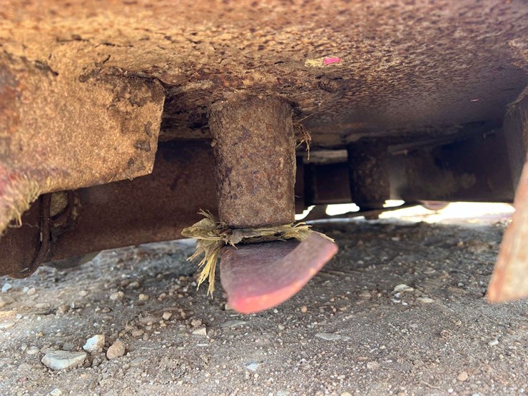 gravely-148z-48"-cut-zero-turn-mower-(1,728-hours)-image-18