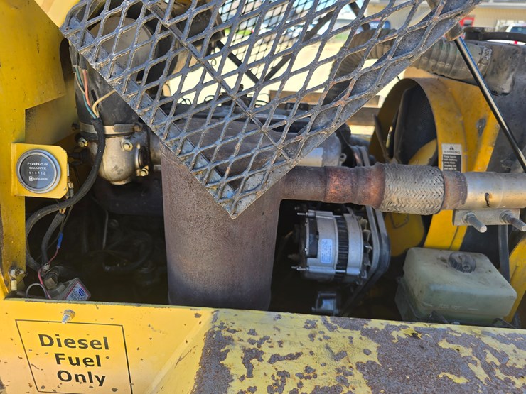 2000-sellick-sd80-image-33