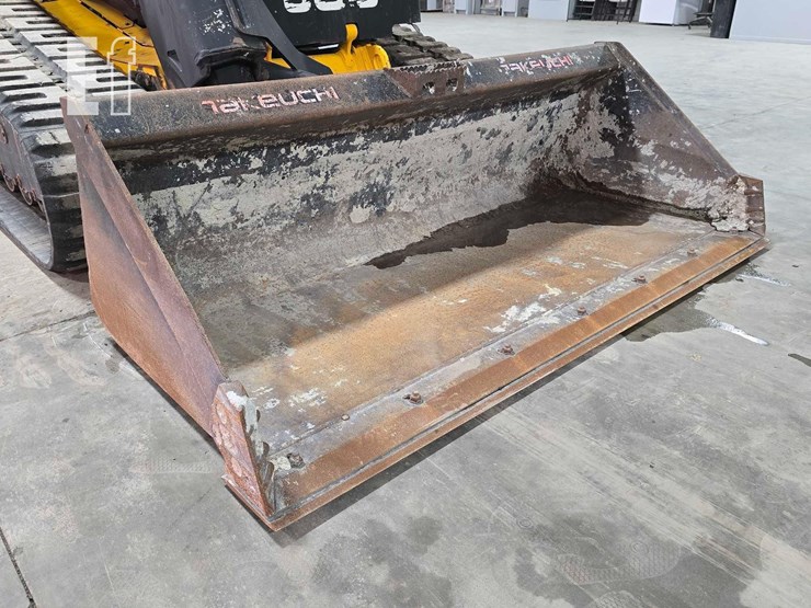 2021-jcb-3ts-8t-image-10