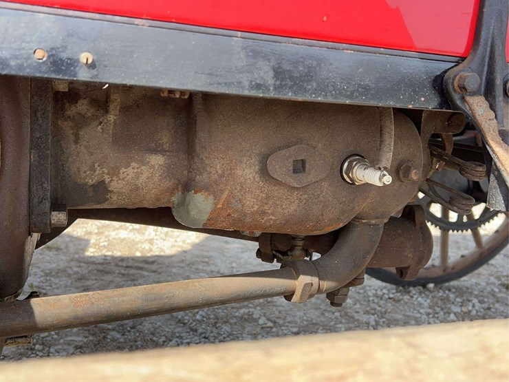 international-highwheeler---restoration-started---original-paint-bed-image-17