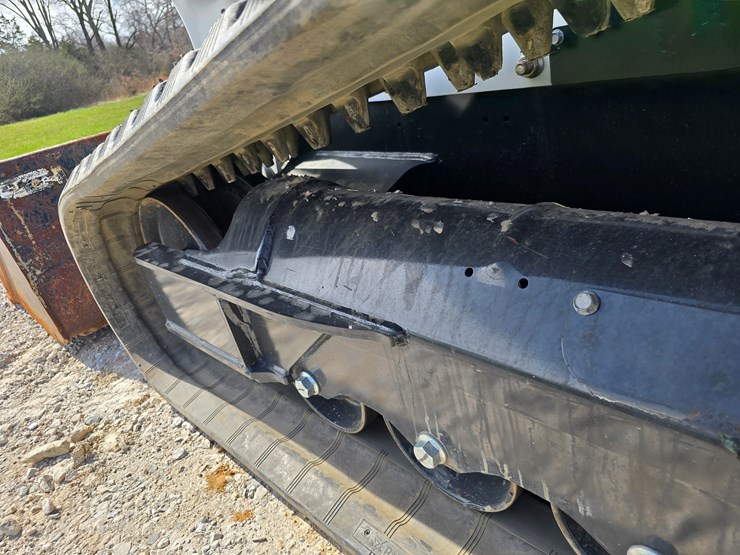 2026-bobcat-t770-image-22