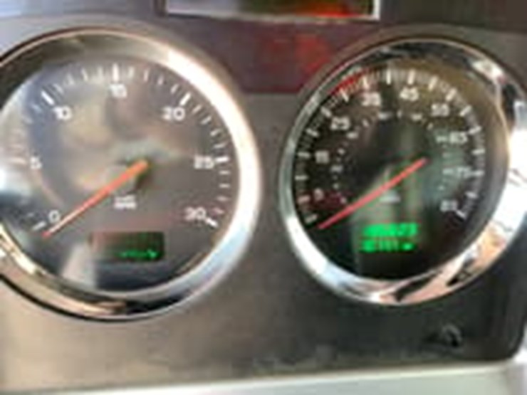 2024-kenworth-t800-image-18