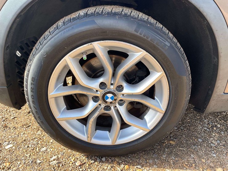 2013-bmw-x3-image-16