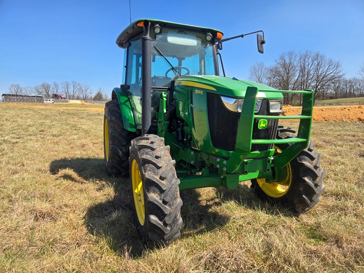 2019-john-deere-5100e-image-19