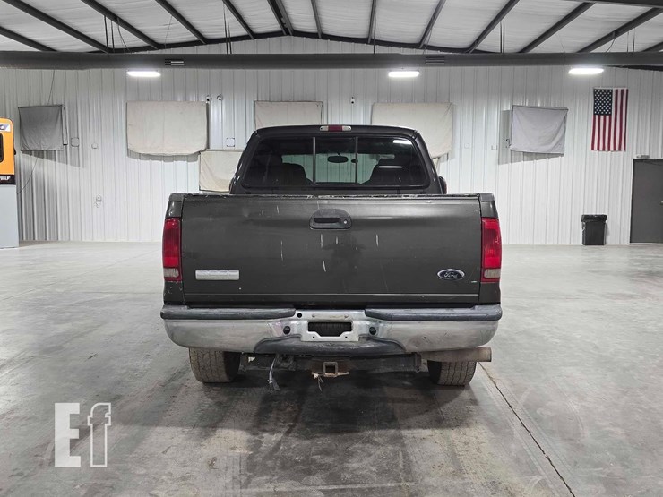 2005-ford-f250-lariat-image-8