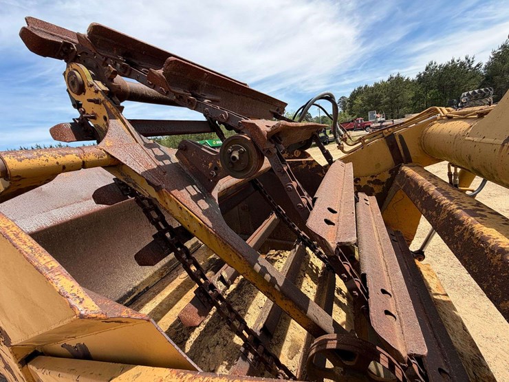 1972-caterpillar-613-image-23