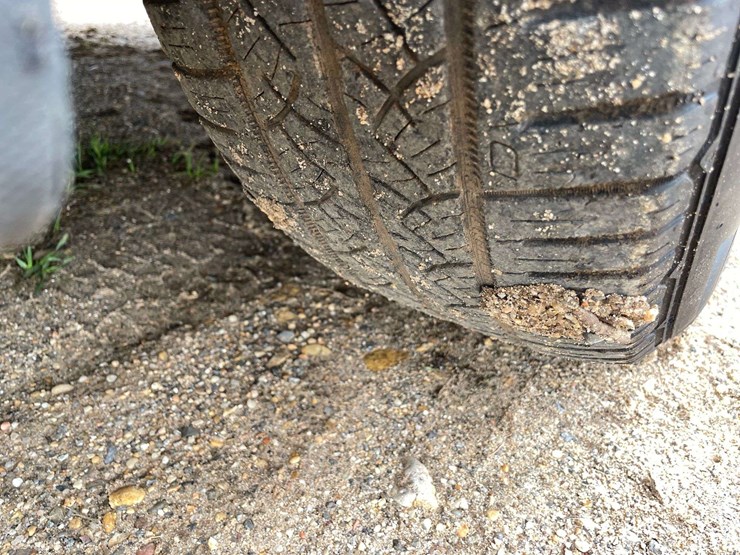 2015-chevrolet-equinox-lt-image-22