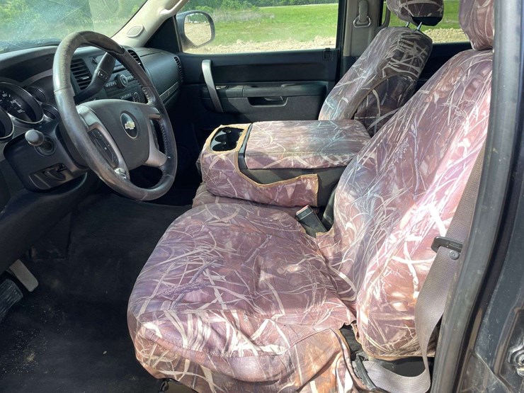 2011-chevrolet-silverado-1500-image-10