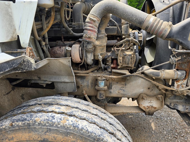 1998-international-9200-image-49