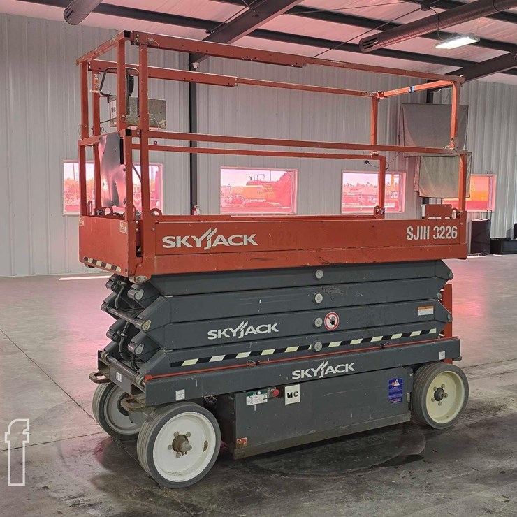 2017 SKYJACK SJIII3226