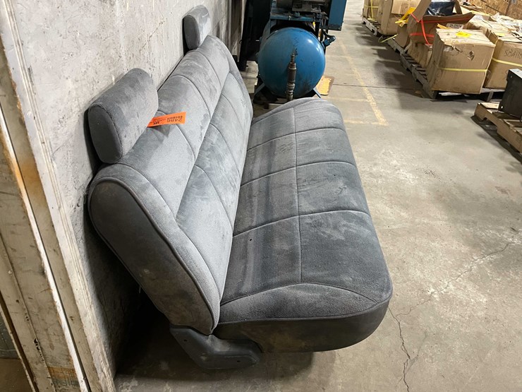 #2486-•-bench-seat-(f)-image-3