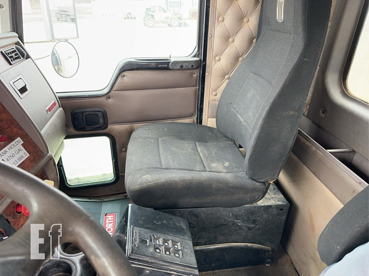 2003-kenworth-t800-image-50