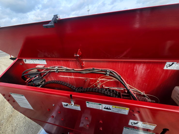 2001-sterling-a9500-image-105