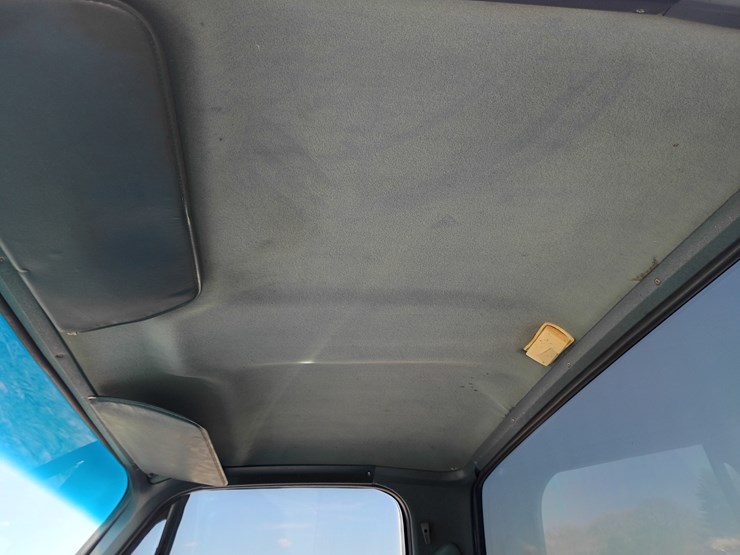 1982-chevrolet-c10-image-37