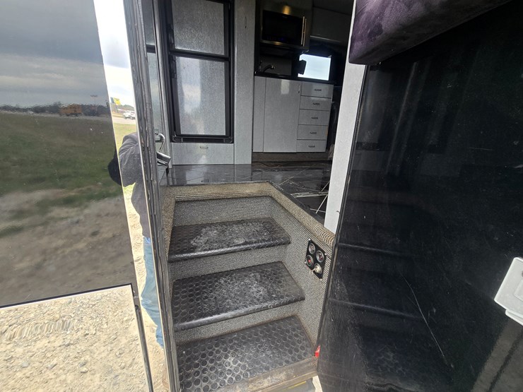 1990-international-4900-image-34