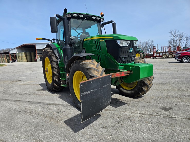 john-deere-6125r-image-21